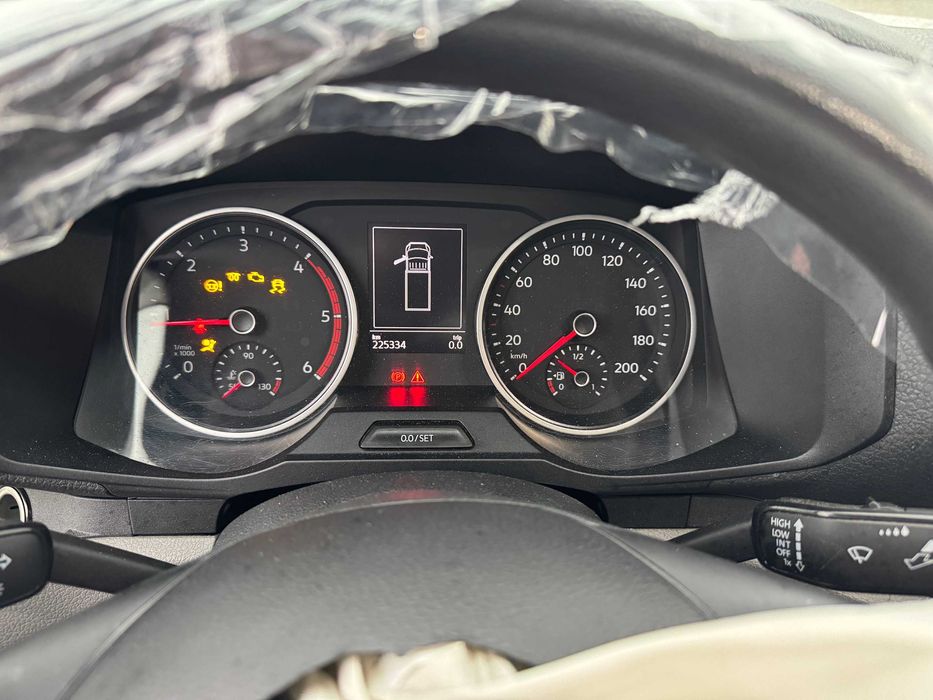 VOLKSWAGEN CRAFTER laweta 2018 rok