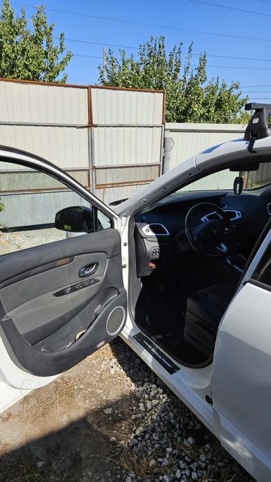 Renault grand scenic 3 2010р