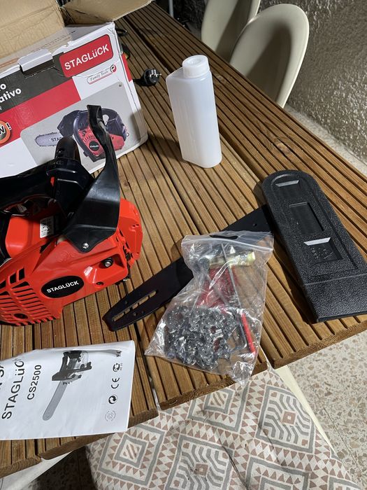 Motoserra nova a gasolina