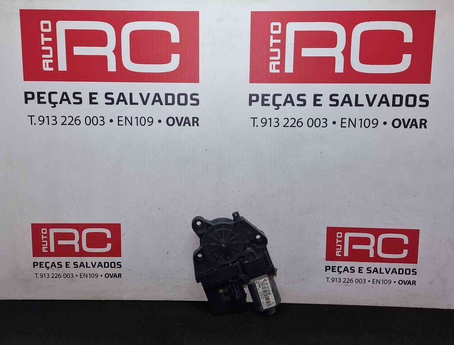 Elevador Vidros Frente Direito RENAULT MEGANE III Hatchback (BZ0/1_, B3_) ano 2009