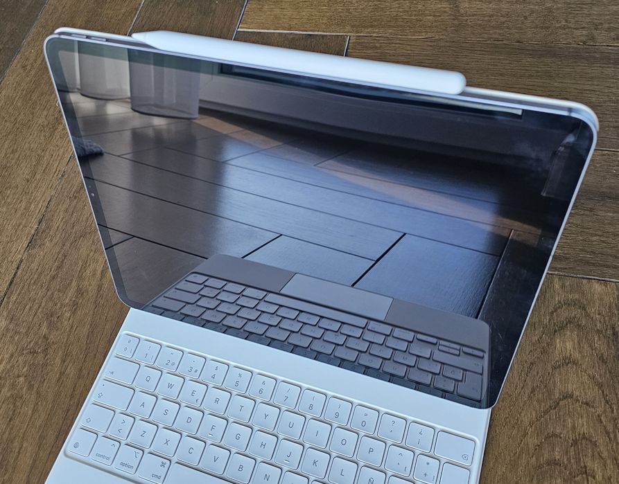 美品iPadPro第5世代12.9 pencil +keyboard 512GB $_57.JPG?set_id=8800005007