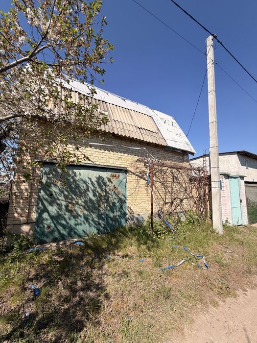 Продаж 2-х поверхової дачі 83 кв.м  на 6 сотках Мощун