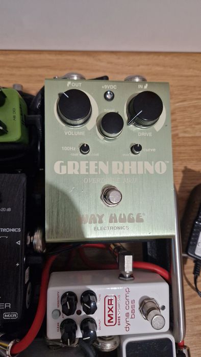 Педалі ефектів Way Huge, Fender, TC Electronic, Mooer, Mosky