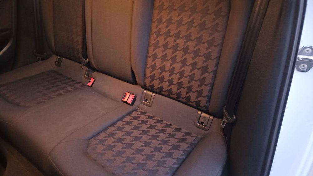 Audi A3 sportback 1.6 TDI ano 2016.   150km  único dono