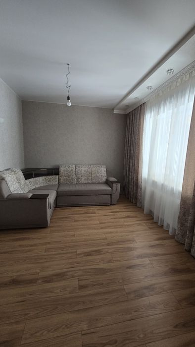 Продаж будинку м Тараща в сучасному ремонті