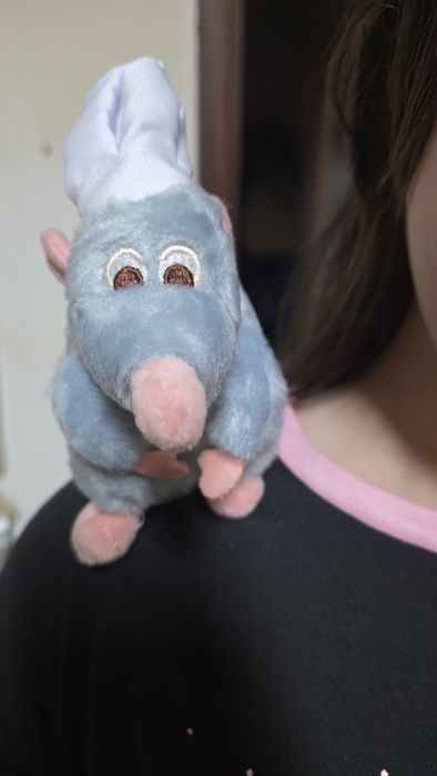 Peluche ratatuille com iman