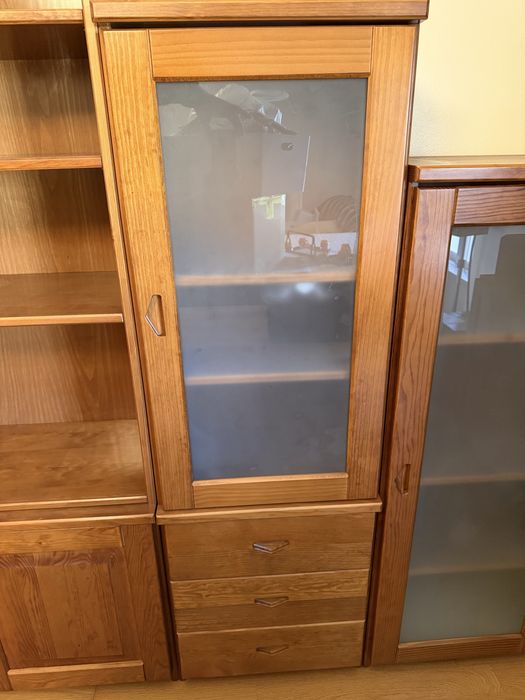 Estantes armários móveis para sala, conjunto em muito bom estado, vendo separado, não são Ikea