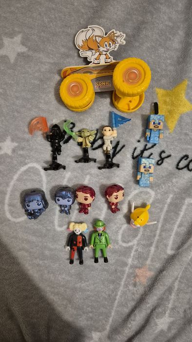 Колекційні іграшки з Kinder Surprise і McDonald's