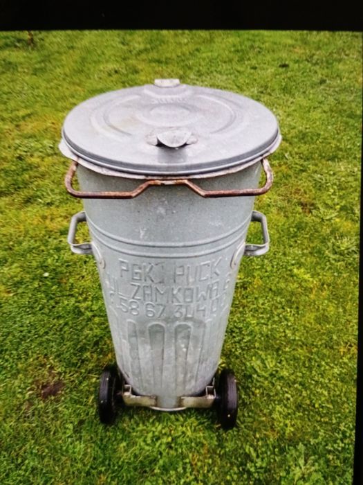 Pojemnik Metalowy na kółkach 120L