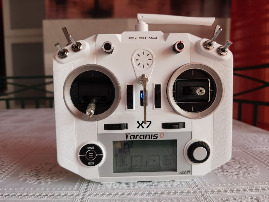 Radio comando Taranis Q x7 frsky