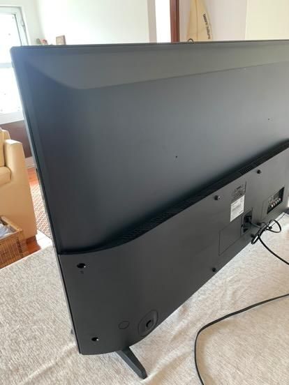 TV Sharp 40 polegadas (como nova)