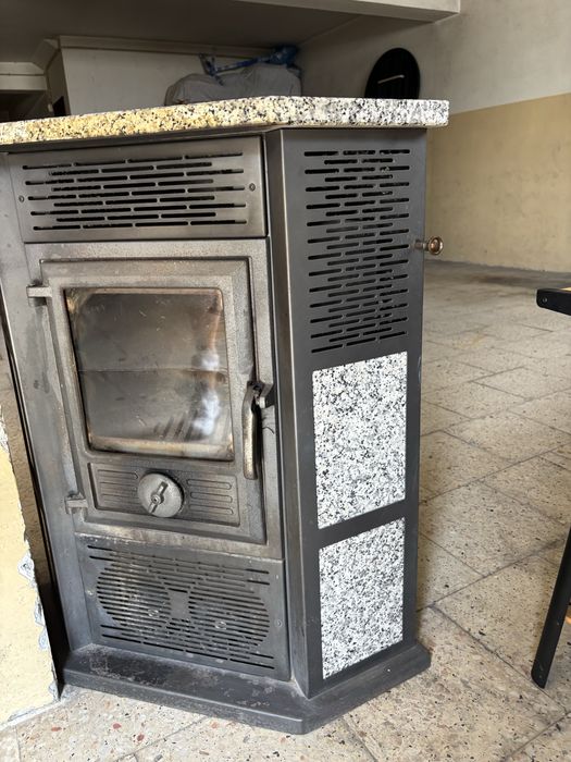Salamandra a lenha com ventilador