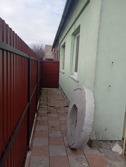 Продам пів будинку в селі Гора ціна АКЦІЙНА