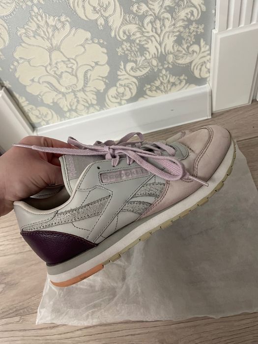 Кросівки Reebok 37