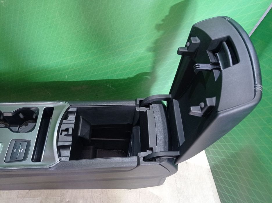 Центральний тунель (консоль) Ford Edge розборка шрот запчастини LT4Z5806024AA LT4Z5806024AA  Форд Едж  Центральный туннель (консоль)