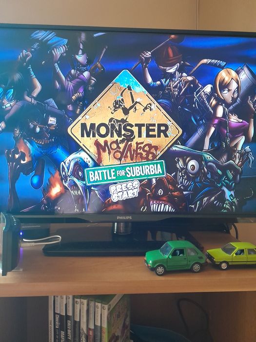 Monster Battle For Suburbia.Stan idealny.X box 360