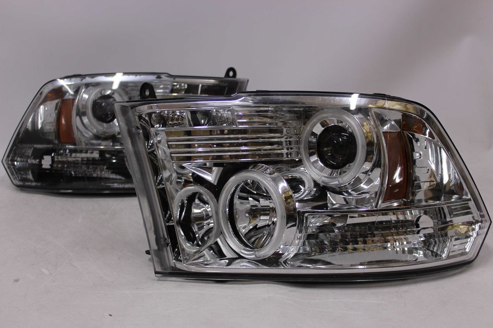 Lampy reflektory przednie przód DODGE RAM 09-18 RINGI LED TUNING CHROM