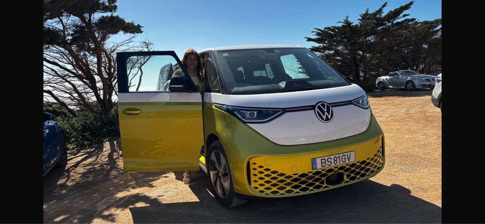 Aluguer VW ID Buzz (7 Pax) ao dia c/ Motorista