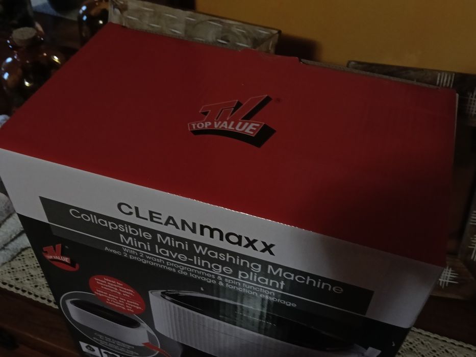 Máquina de lavar mini para levar para acampamento ou para as férias , nunca foi usada