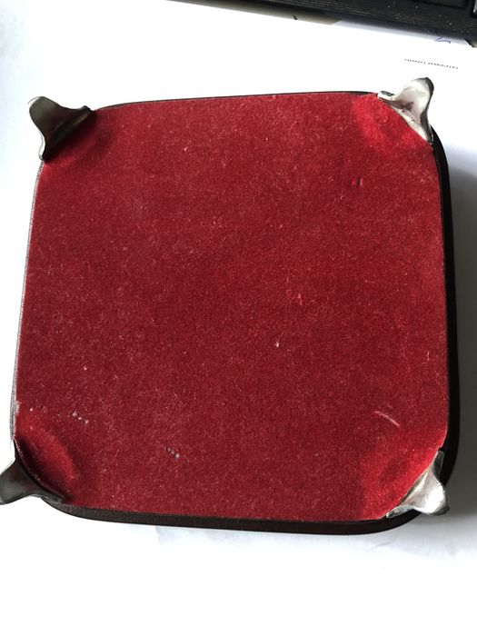 Cinzeiro estanho e madeira