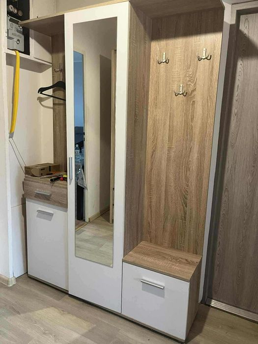 szafka do przedpokoju