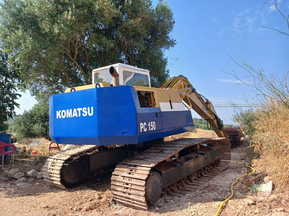 Komatsu PC150.     .