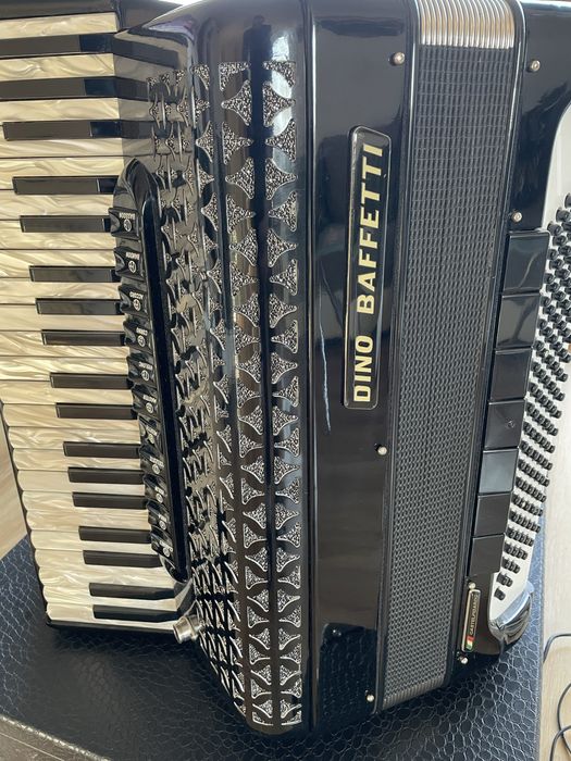 Akordeon Dino Baffetti - perfekcyjny stan!