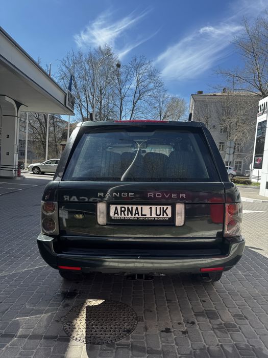 Land rover range rover