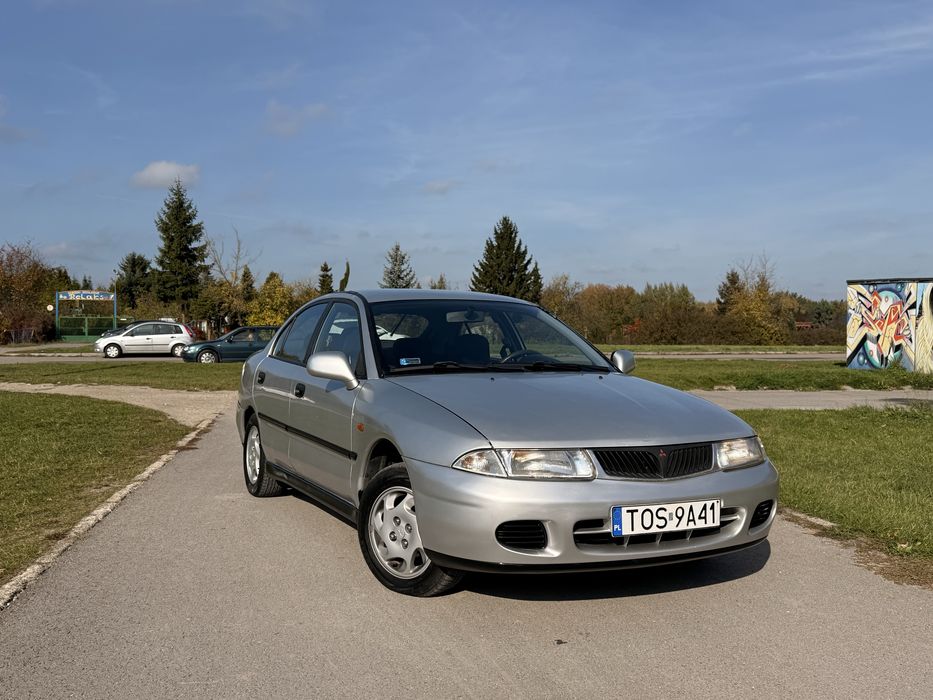 Mitsubishi Carisma