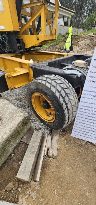 GRUA GRUMM 25/27M DE LANÇA