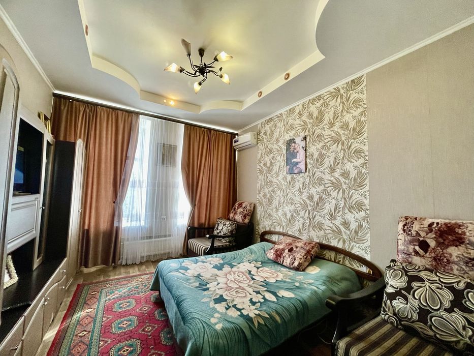 Продам однокімнатну квартиру .Закритий двір! Сертифікат!