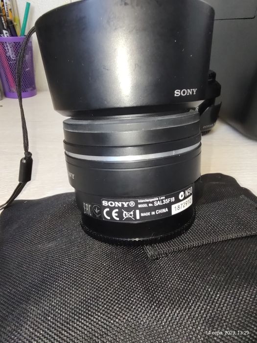Об'єктив Sony SAL 35 f 1.8 соні сони