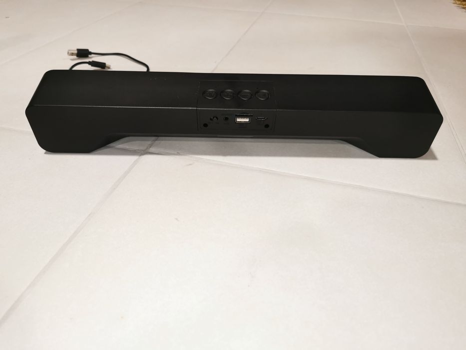 Conjunto colunas Bluetooth NGS ROLLERSLANG e NOONDAY by Fresh & Rebel