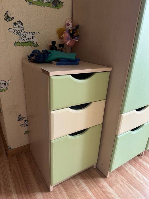 Продається дитяча мебель