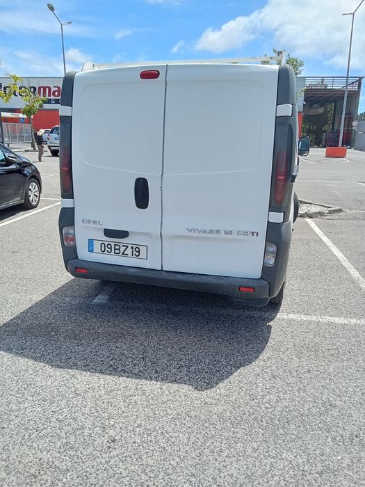 Carrinha Opel vivaro