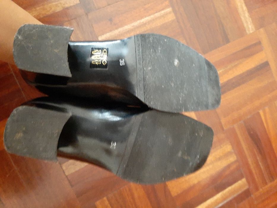 Sapatos académicos marca a Toga