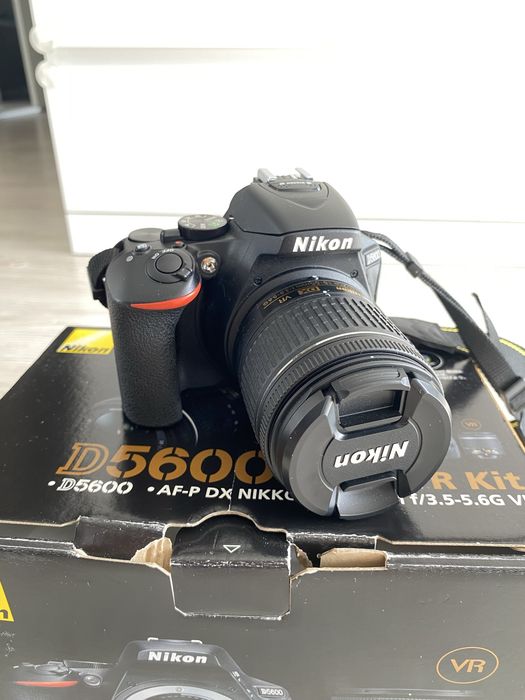 Lustrzanka Nikon D5600