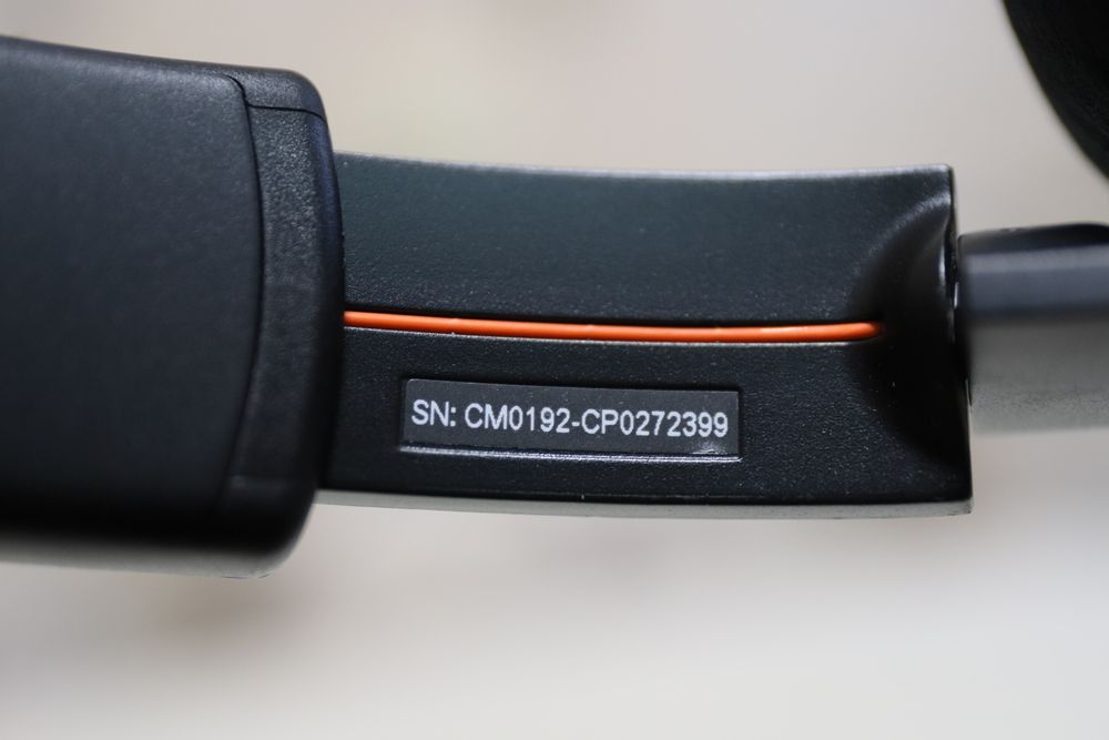 JBL   Наушники проводные