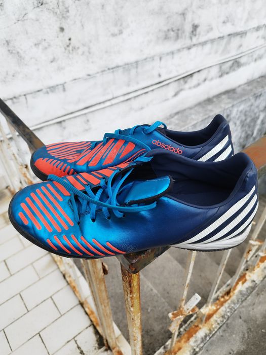 Vendo chuteiras absolado indoor 43