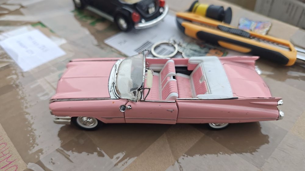 Model 1;32 cadillac