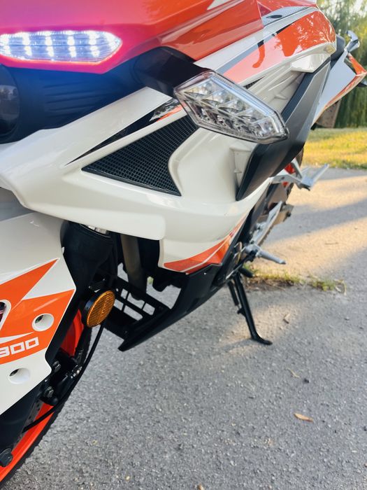 Продам мотоцикл FORTE R1