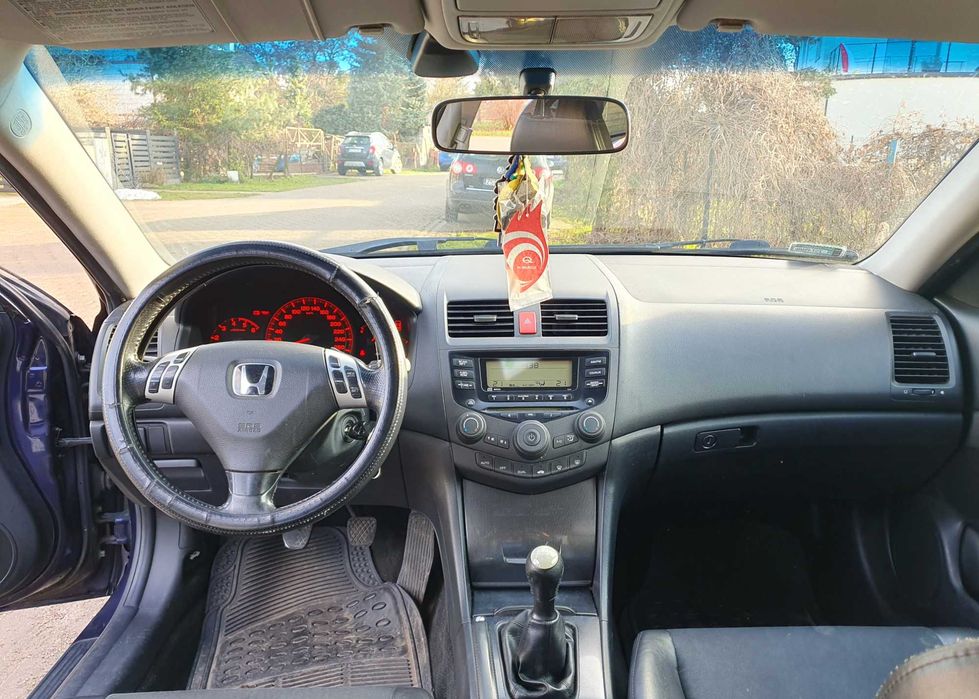 Honda accord 2004 2.2