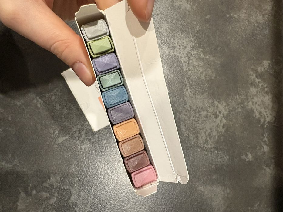 Flamastry w pastelowych odcieniach