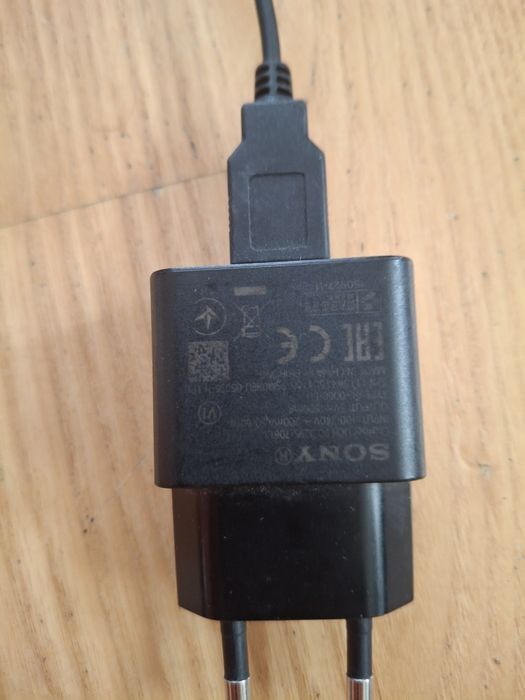 Ładowarka sieciowa Sony z kablem typu C