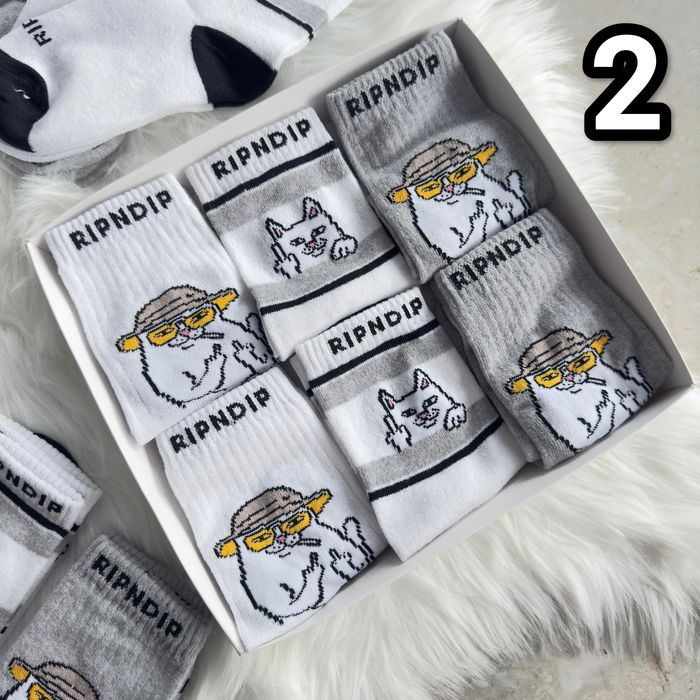 Подарунок на Свята для чоловіка/жінки — шкарпетки RIPNDIP набір 12/24