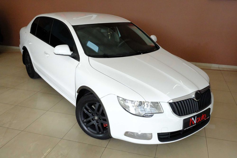 Skoda Superb 2011