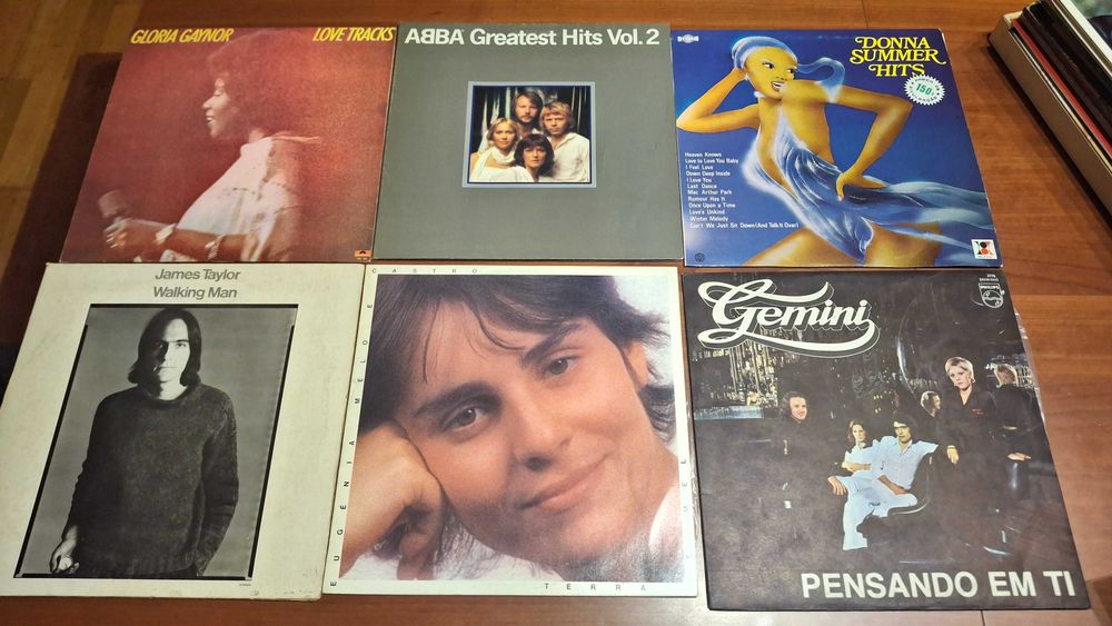 LP de música POP dos anos 70 e 80