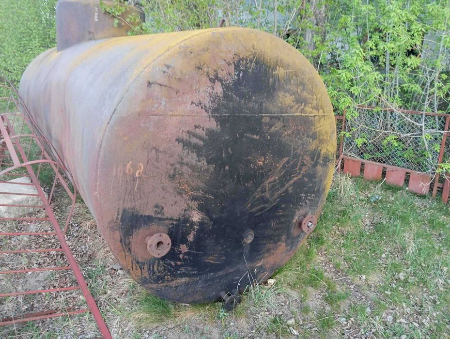 Ємність.Бочка.Цистерна 25 куб 30-48 куб ГСМ ЖД Емаль