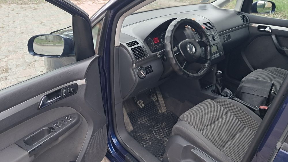 Продам чудовий сімейний авто