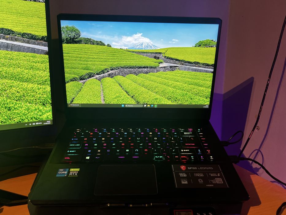 MSI Leopard  | RTX 3080, i7 8 rdzeni, 165hz 2k |